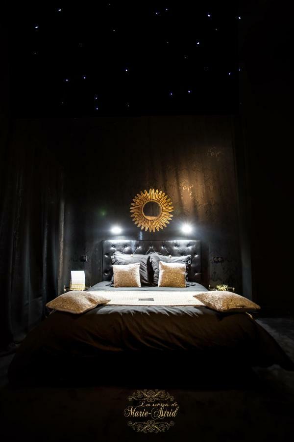 Les Secrets De Marie-Astrid, Suite Love Room Bordeaux Esterno foto